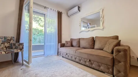 Sale, one bedroom apartment, 49m², Budva, Crna Gora - image 9
