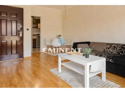 Izdavanje, stan, 37m², Palilula Sve Podlokacije, Beograd - image 3