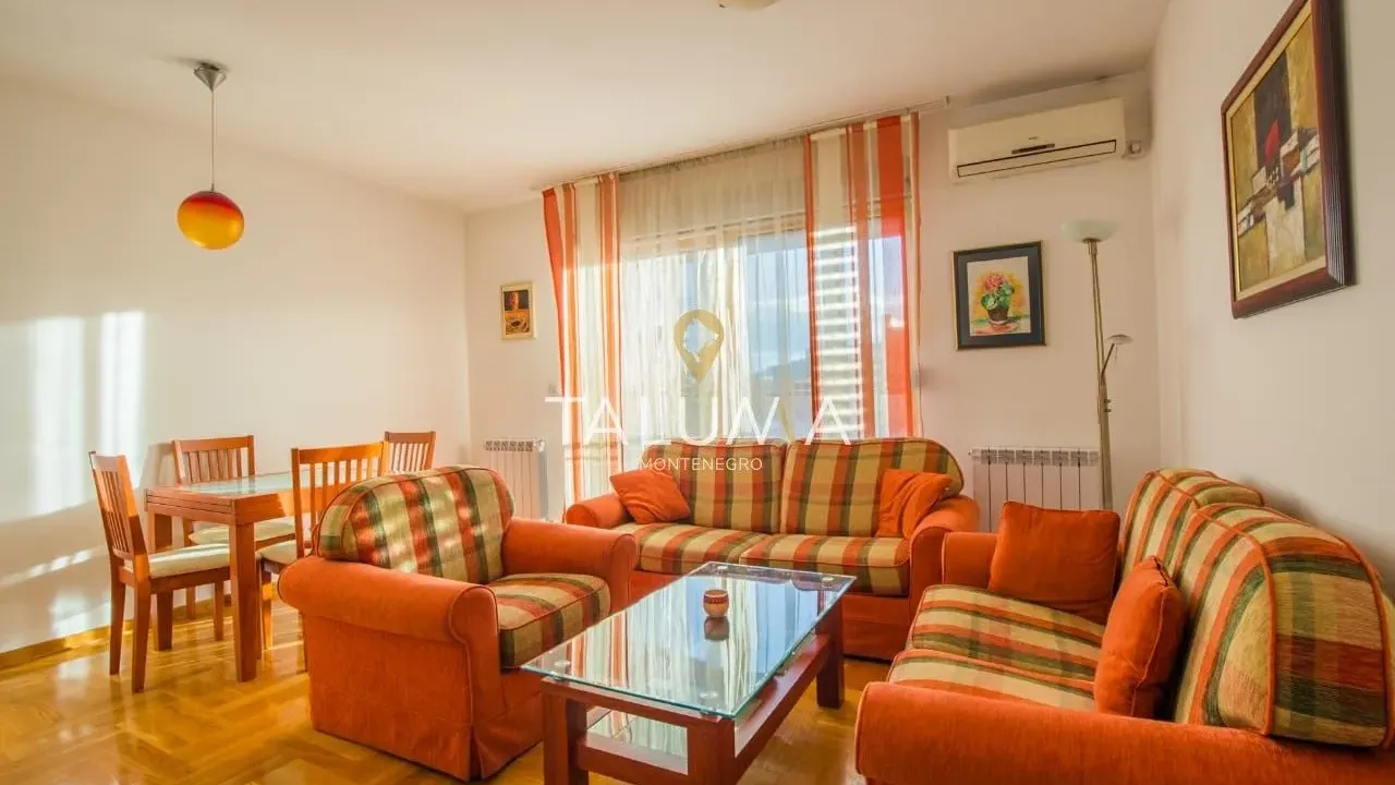 Izdavanje, dvosoban stan, 68m², Preko Morače, Podgorica