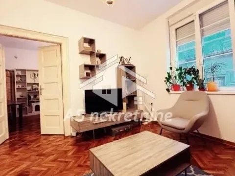 Rent, apartment, 68m², Kalenić Pijaca, Vračar Sve Podlokacije - image 2