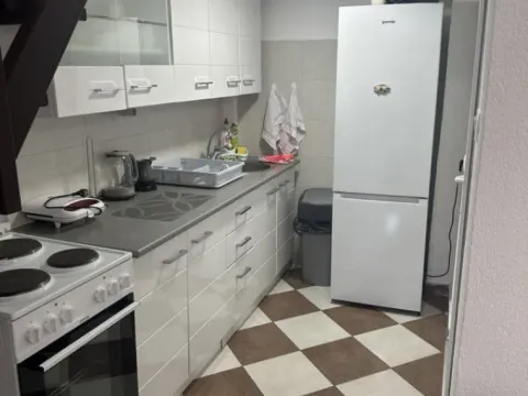 Rent, one bedroom apartment, 28m², Sutomore, Bar - image 4