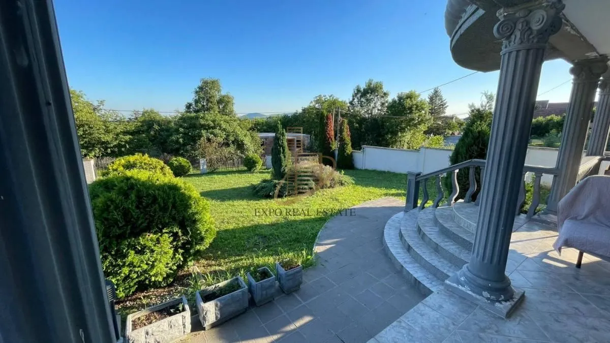 Sale, house, 355m², Djurinci, Sopot