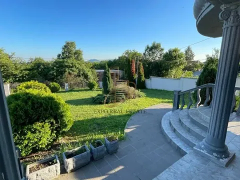 Prodaja, kuća, 355m², Djurinci, Sopot - image 7