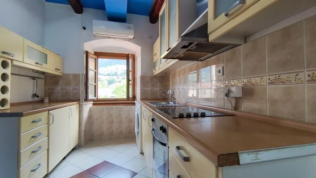 Sale, house, 300m², Kotor, Crna Gora