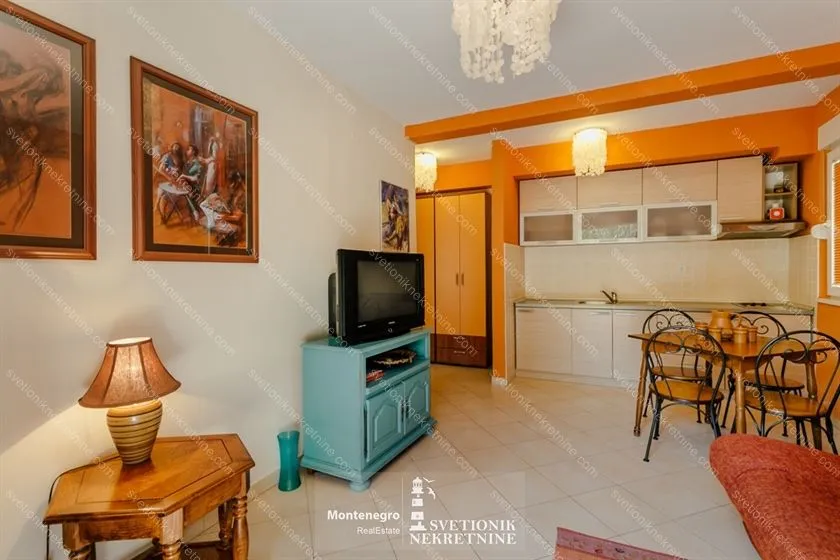 Prodaja, jednosoban stan, 49m², Topla, Herceg Novi