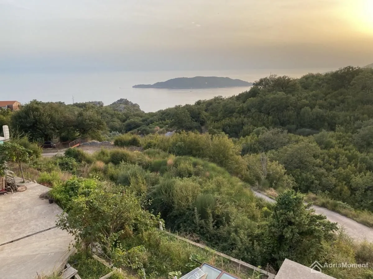 Sale, house, 400m², Bečići, Budva