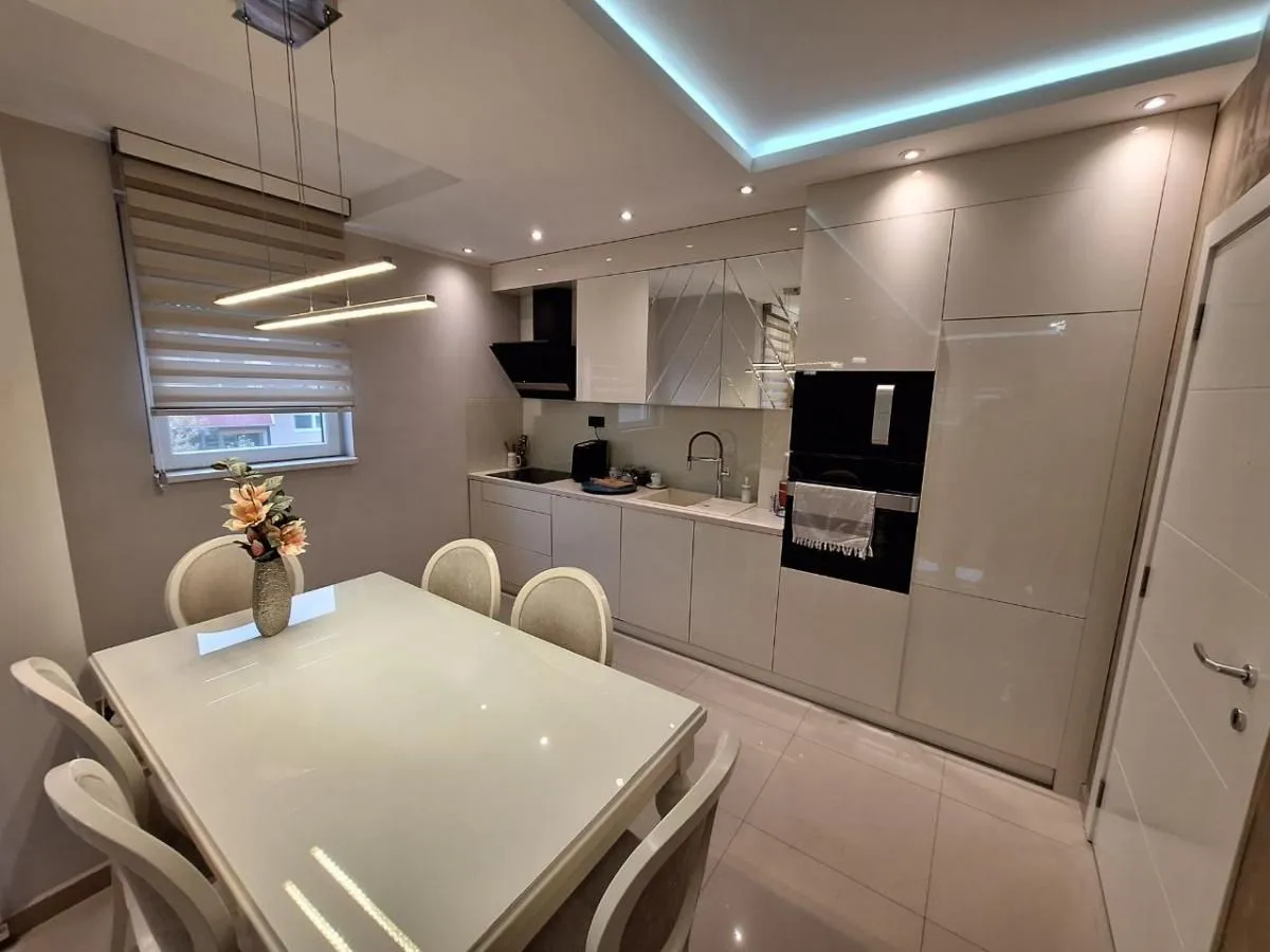 Prodaja, stan, 113m², Veternička rampa, Novi Sad Sve Podlokacije