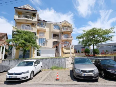 Sale, three bedroom apartment, 127m², Podgorica, Crna Gora - image 26