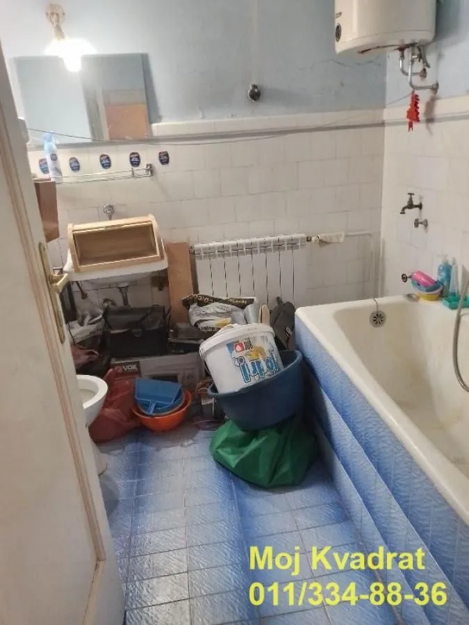 Prodaja, trosoban stan, 77m², Stari Grad, Beograd