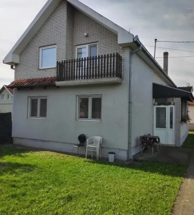 Sale, house, 284m², Batajnica, Beograd