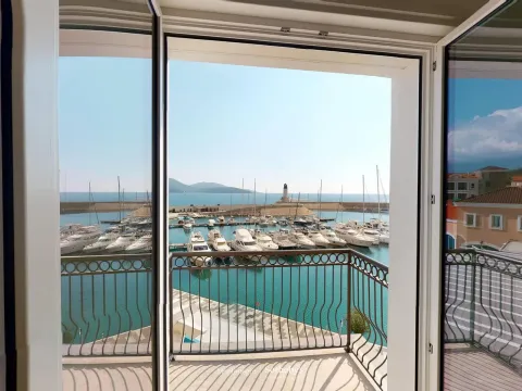 Sale, one bedroom apartment, 74m², Luštica Bay, Tivat - image 15
