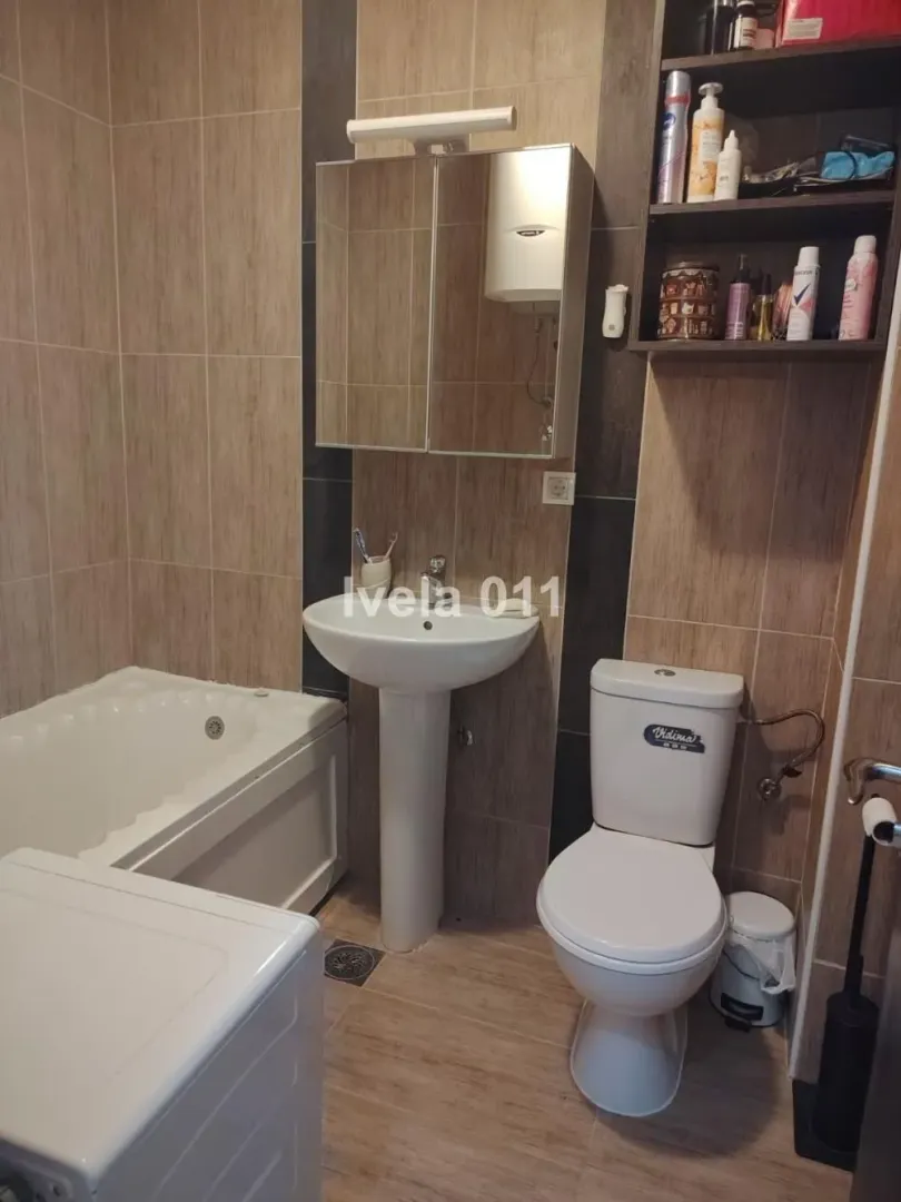 Prodaja, dvosoban stan, 45m², Vojvode Vlahovica, Beograd