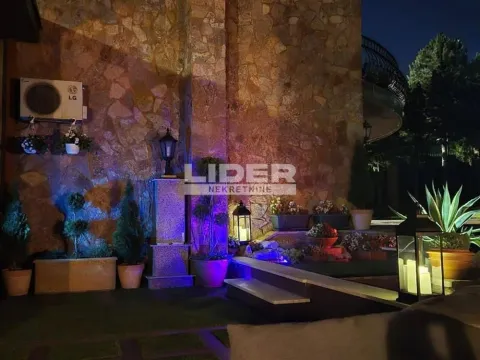 Prodaja, kuća, 830m², Senjak, Beograd - image 10