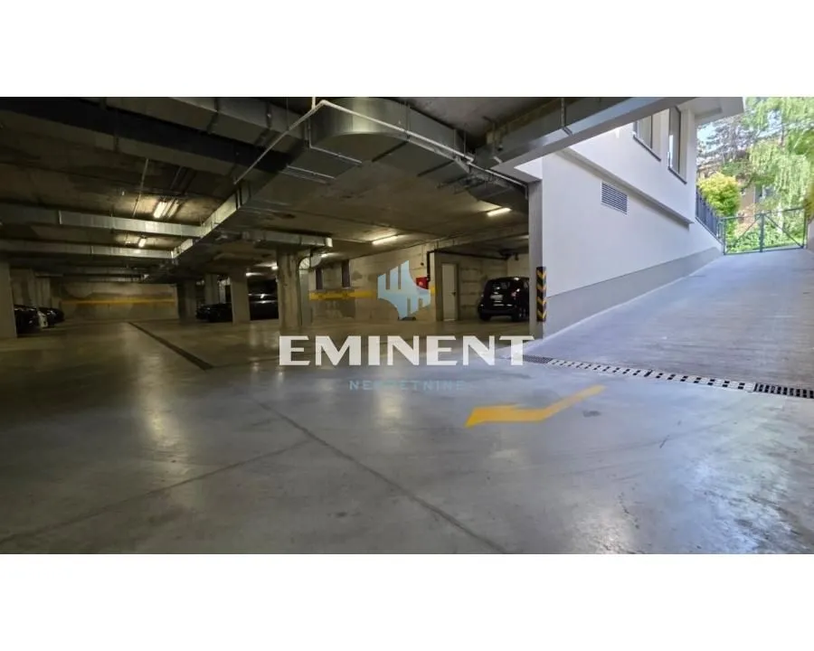 Rent, office space, 268m², Savski Venac, Beograd