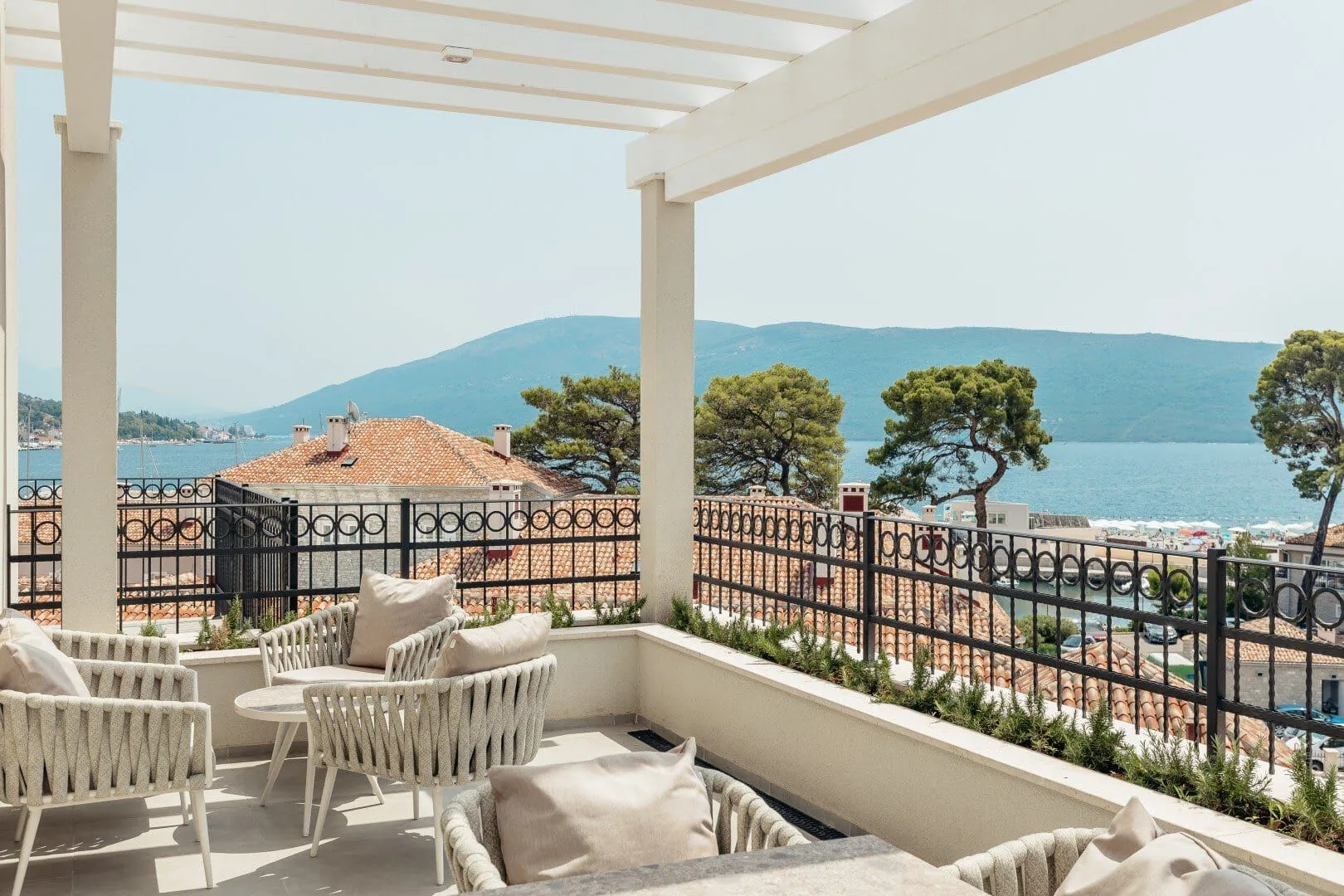 Sale, two bedroom apartment, 100m², Kotor, Crna Gora