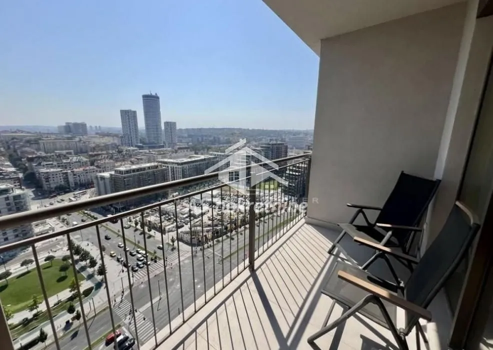 Izdavanje, trosoban stan, 83m², Savski Venac, Beograd