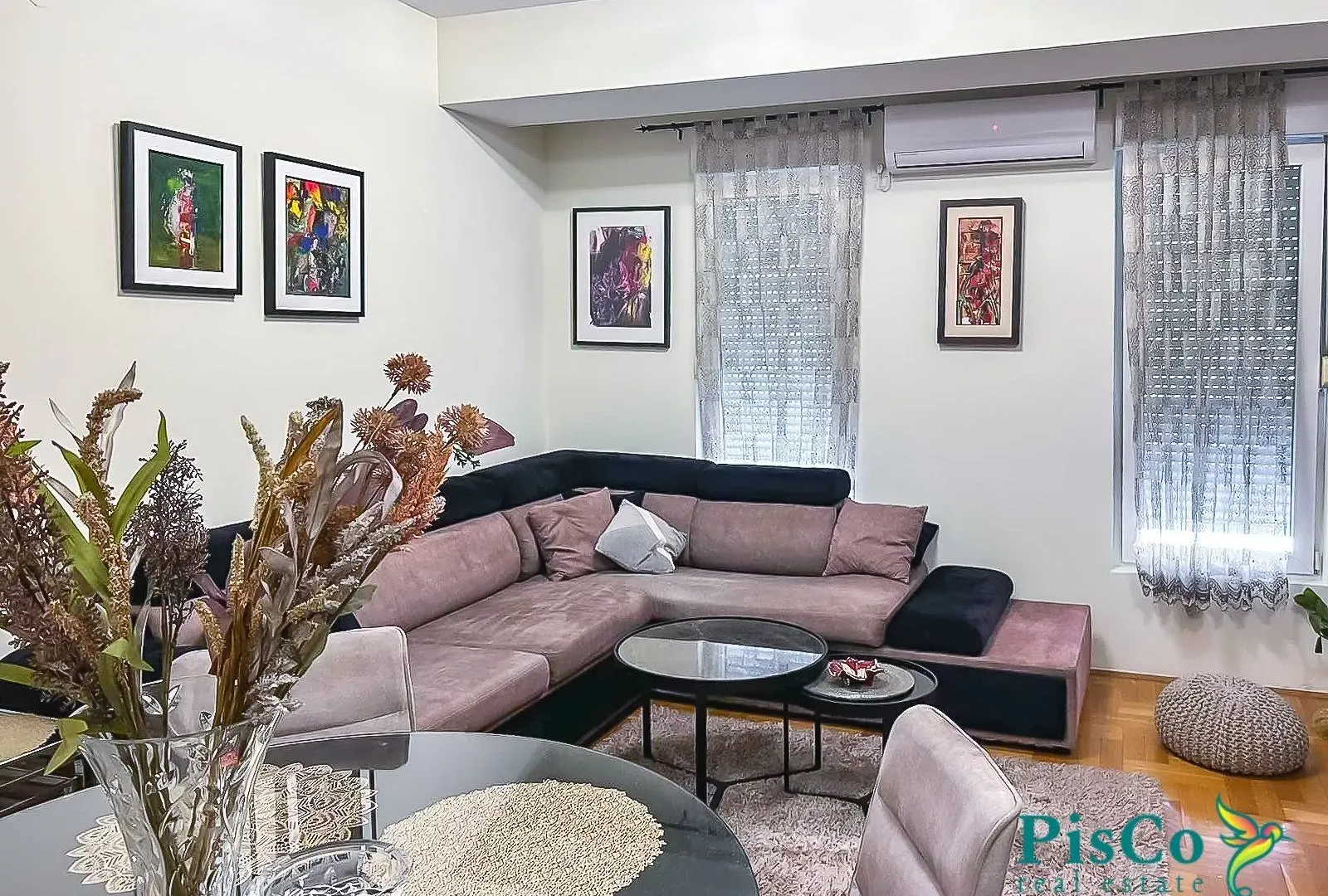 Izdavanje, dvosoban stan, 70m², Blok 9, Podgorica