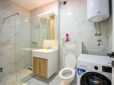 Izdavanje, dvosoban stan, 76m², Preko Morače, Podgorica - image 7