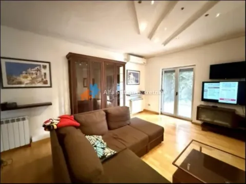 Rent, house, 200m², Surčin, Beograd - image 6