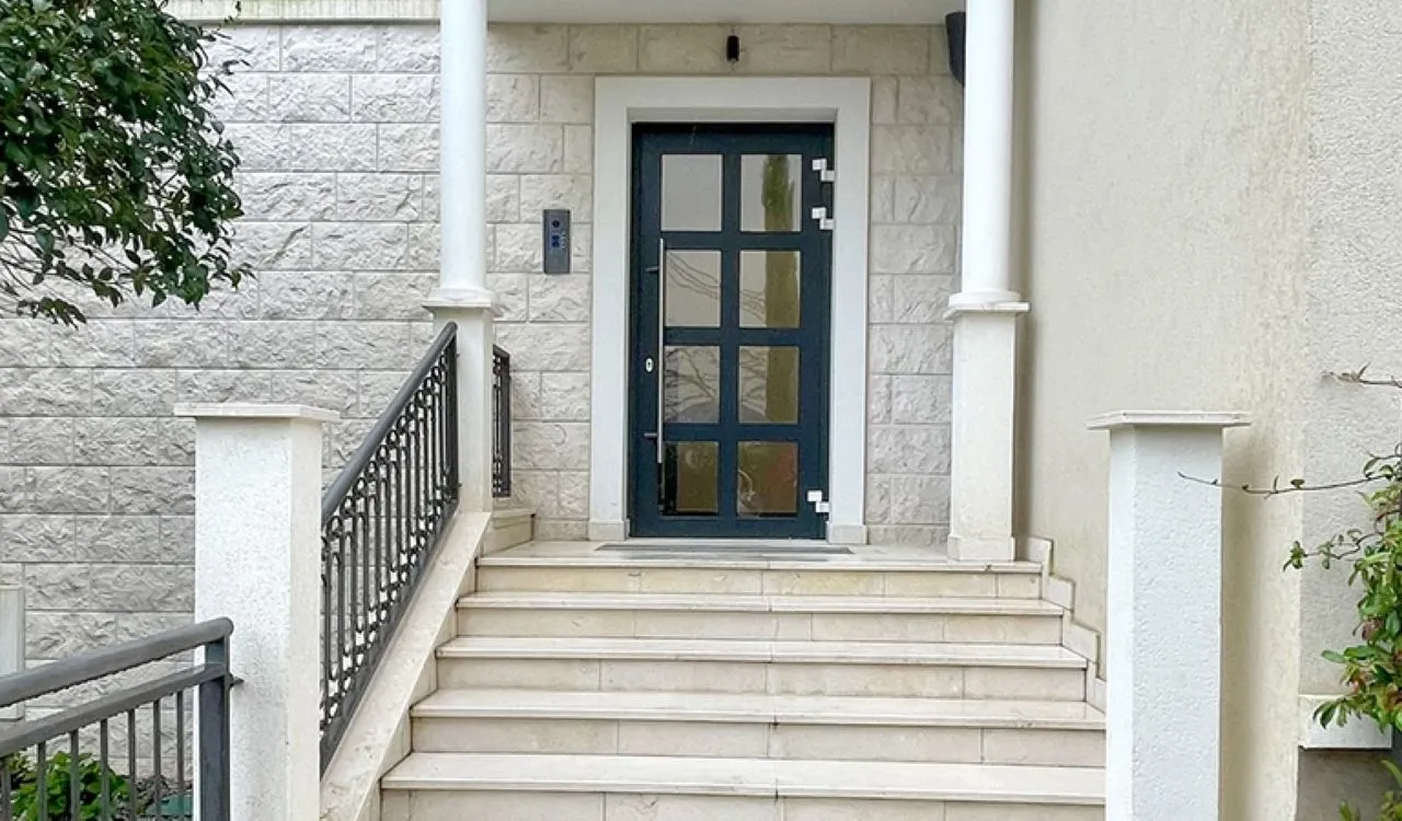Prodaja, dvosoban stan, 85m², Luštica Bay, Tivat