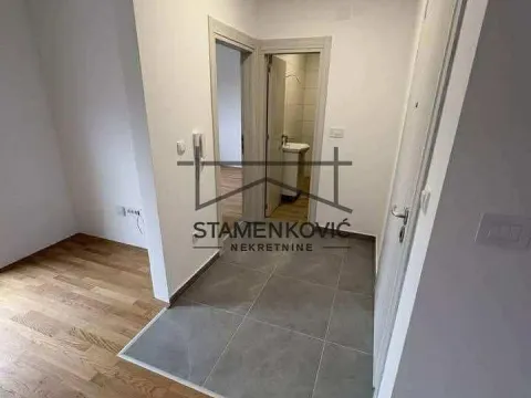 Prodaja, jednosoban stan, 40m², Adice, Novi Sad Sve Podlokacije - image 3