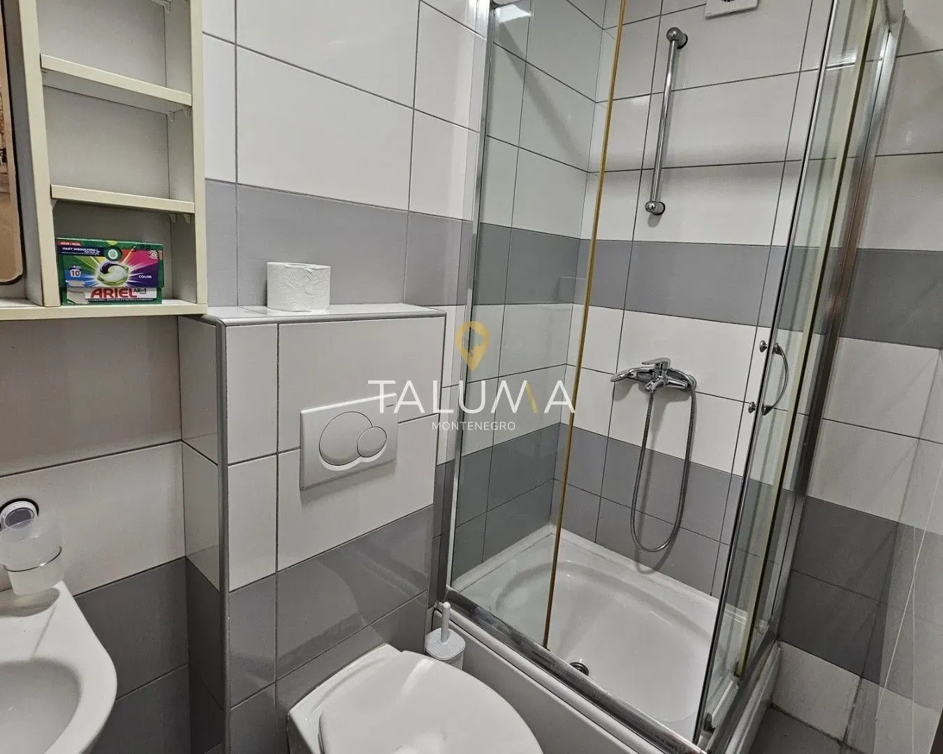 Izdavanje, dvosoban stan, 75m², City Kvart, Podgorica