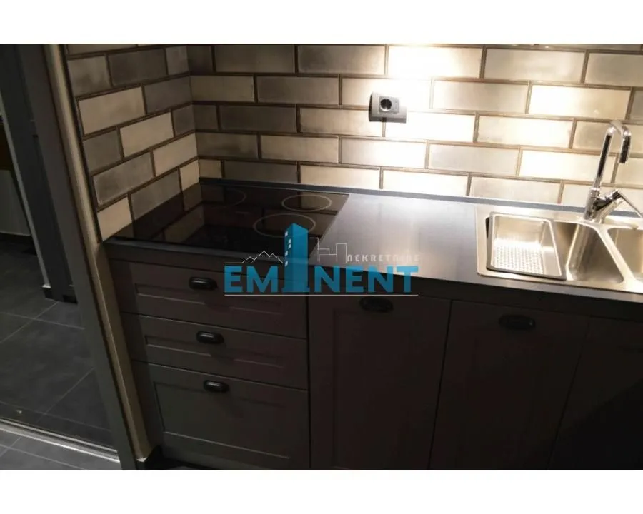 Izdavanje, dvosoban stan, 63m², Novi Beograd Sve Podlokacije, Beograd