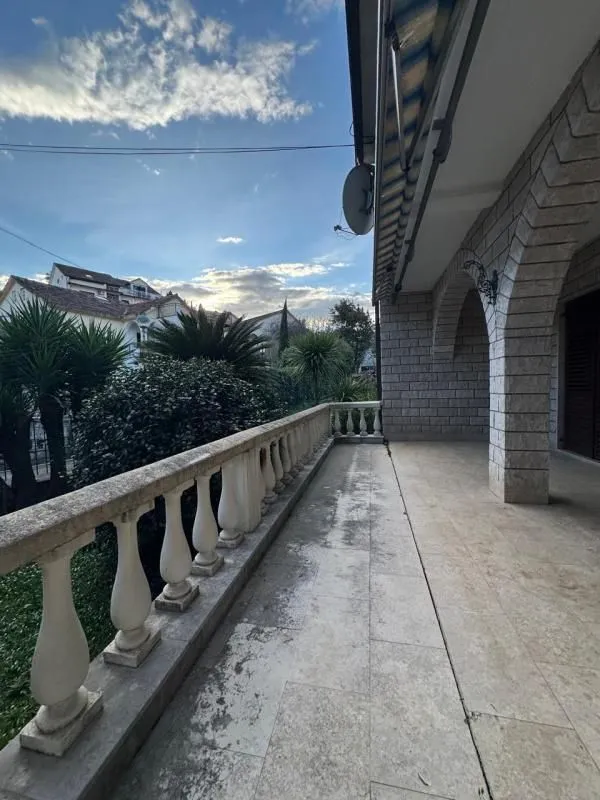 Prodaja, kuća, 250m², Igalo, Herceg Novi