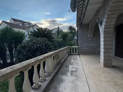 Prodaja, kuća, 250m², Igalo, Herceg Novi - image 7
