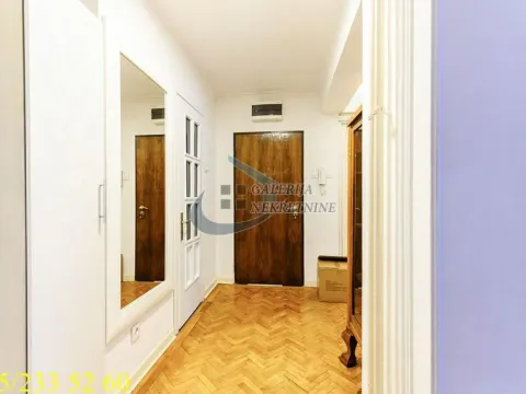 Sale, four bedroom apartment, 105m², Savski Venac, Beograd - image 20