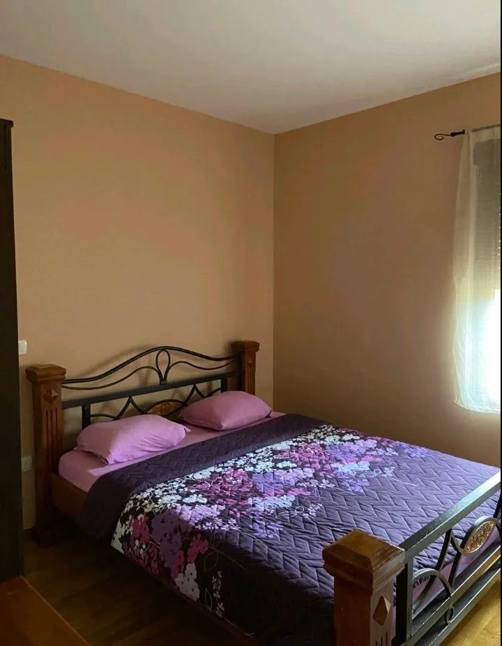 Prodaja, stan, 44m², Cetinje, Crna Gora