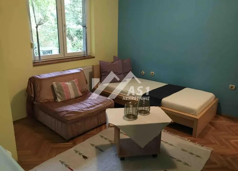Izdavanje, stan, 24m², Grbavica, Novi Sad Sve Podlokacije