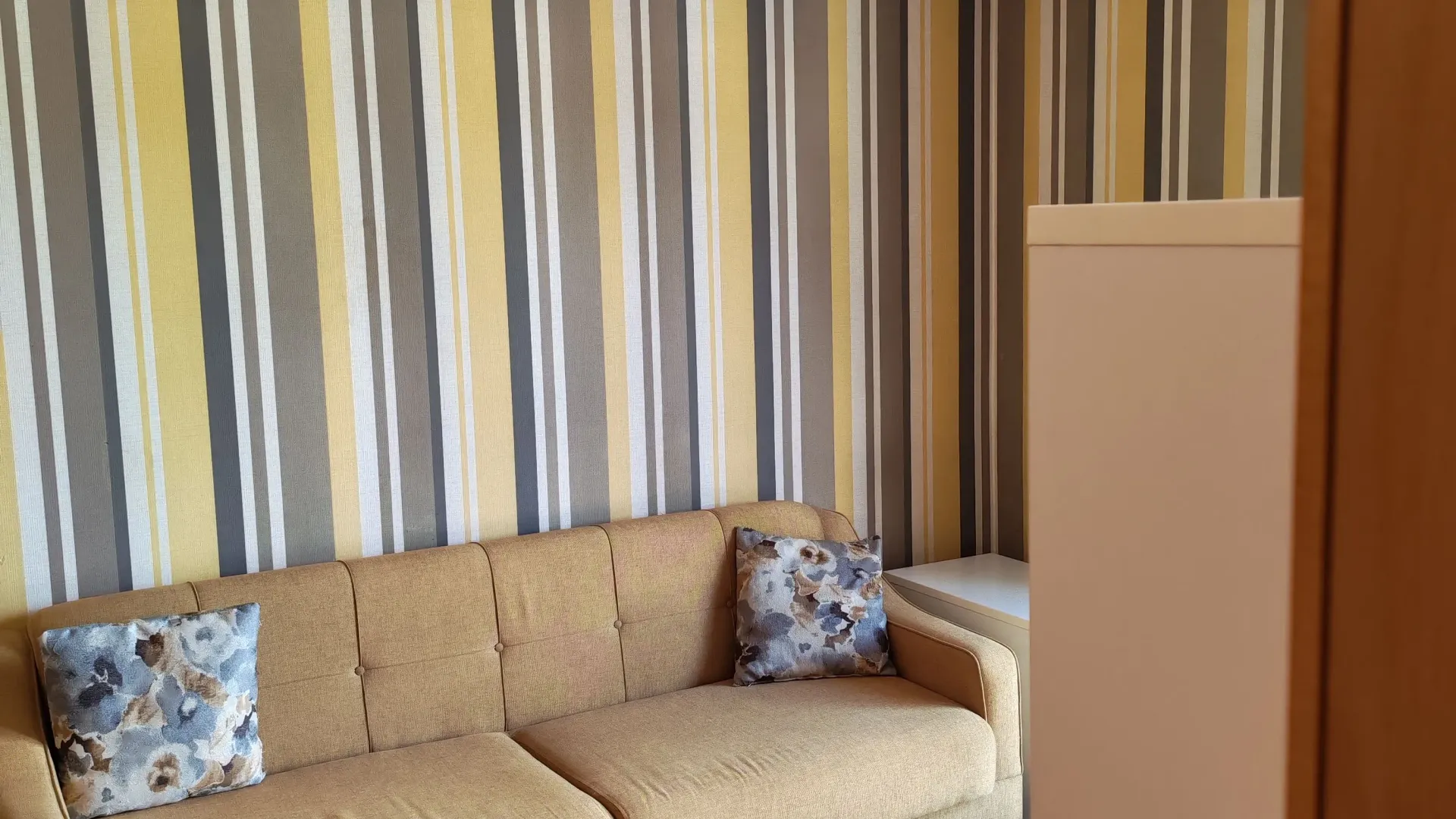 Rent, one bedroom apartment, 40m², Stari Aerodrom, Podgorica