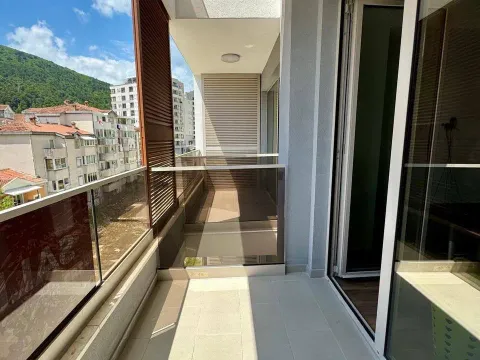 Sale, two bedroom apartment, 82m², Centar, Budva - image 4