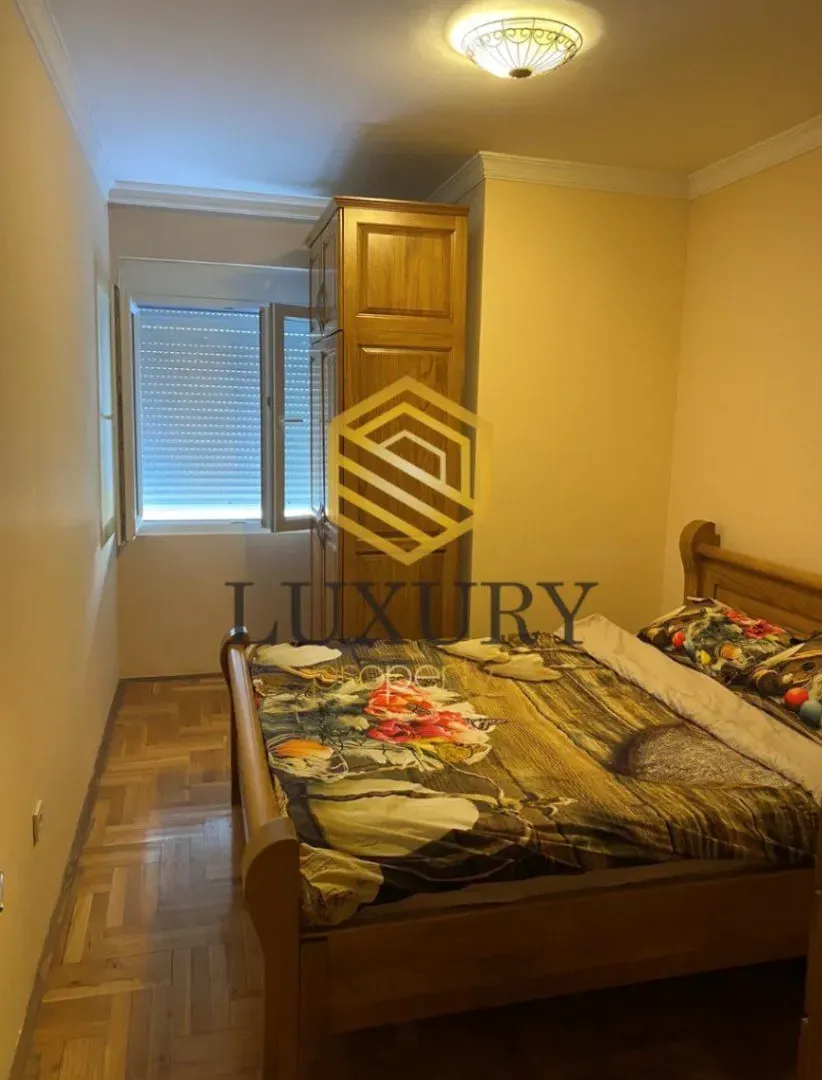 Izdavanje, dvosoban stan, 63m², Kruševac, Podgorica