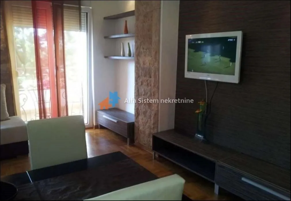 Rent, two bedroom apartment, 55m², Voždovac Sve Podlokacije, Beograd