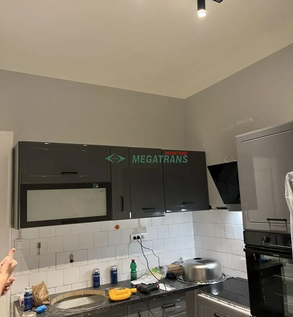 Izdavanje, trosoban stan, 105m², Novi Sad Sve Podlokacije, Novi Sad