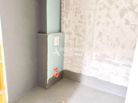 Prodaja, trosoban stan, 74m², Lion, Zvezdara Sve Podlokacije - image 4