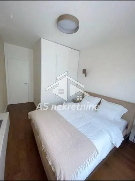 Rent, two bedroom apartment, 42m², Čubura, Beograd