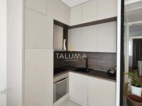 Izdavanje, dvosoban stan, 70m², Preko Morače, Podgorica - image 4