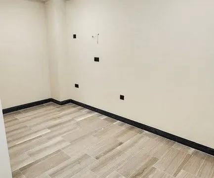 Sale, three bedroom apartment, 111m², Vezirov Most, Podgorica - image 10