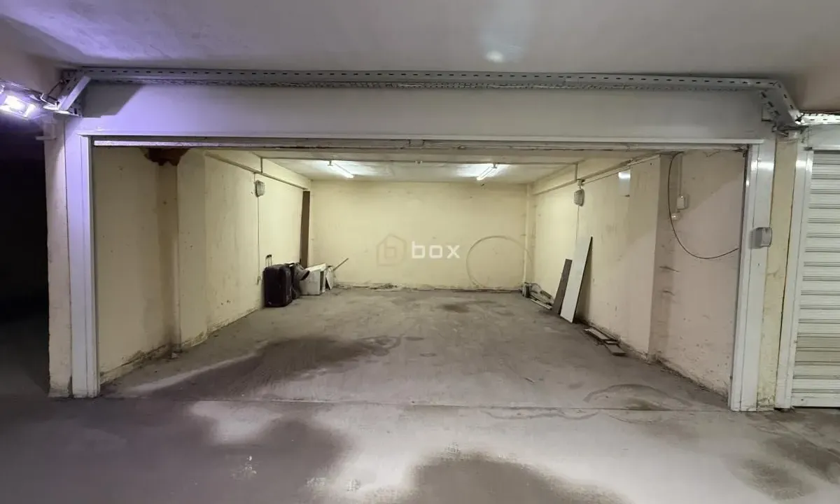 Rent, parking/garage, 28m², Centar, Niš