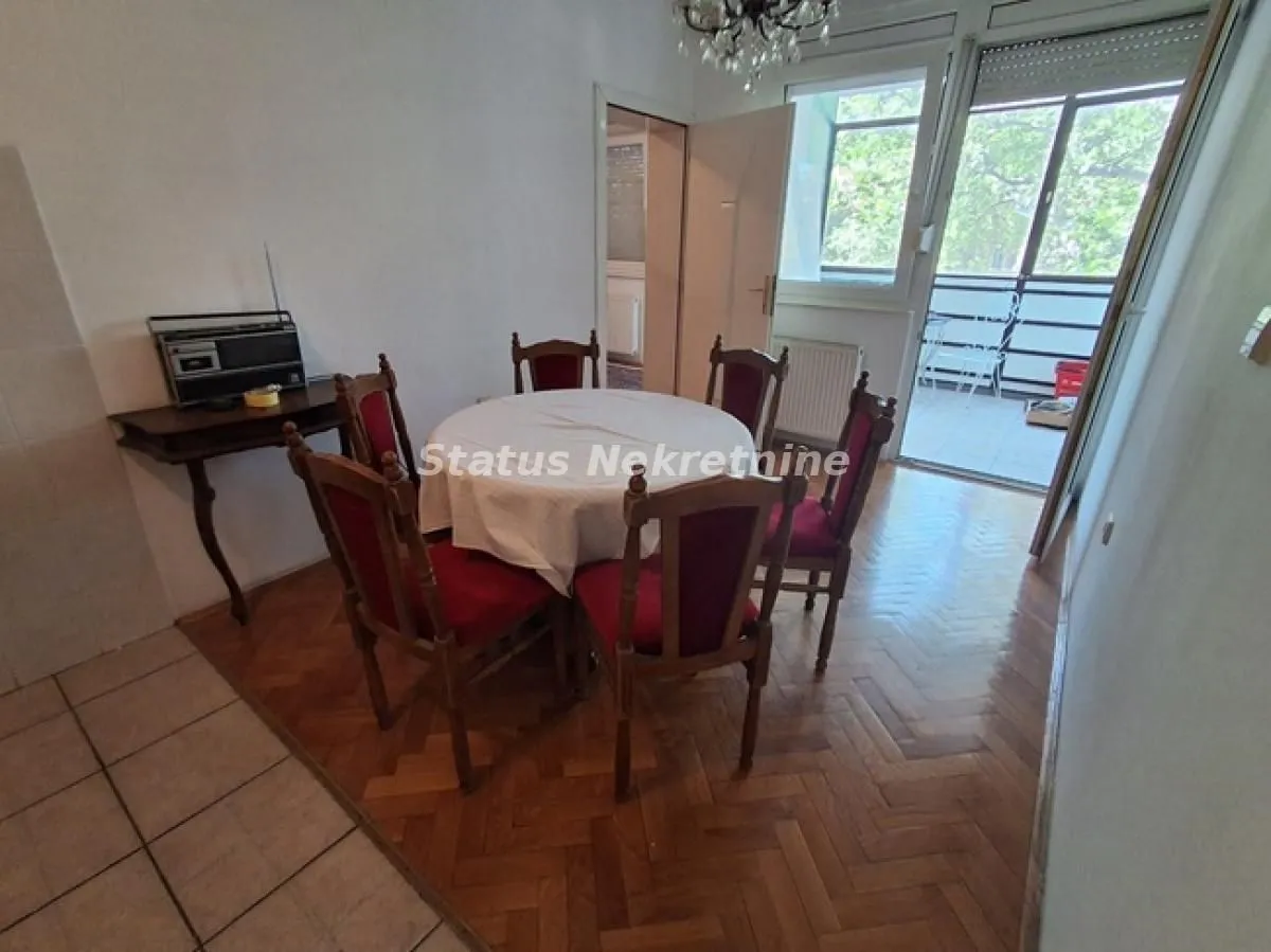 Izdavanje, dvosoban stan, 54m², Grbavica, Novi Sad Sve Podlokacije