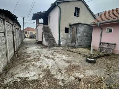 Sale, house, 300m², Ćuprija, Srbija - image 9
