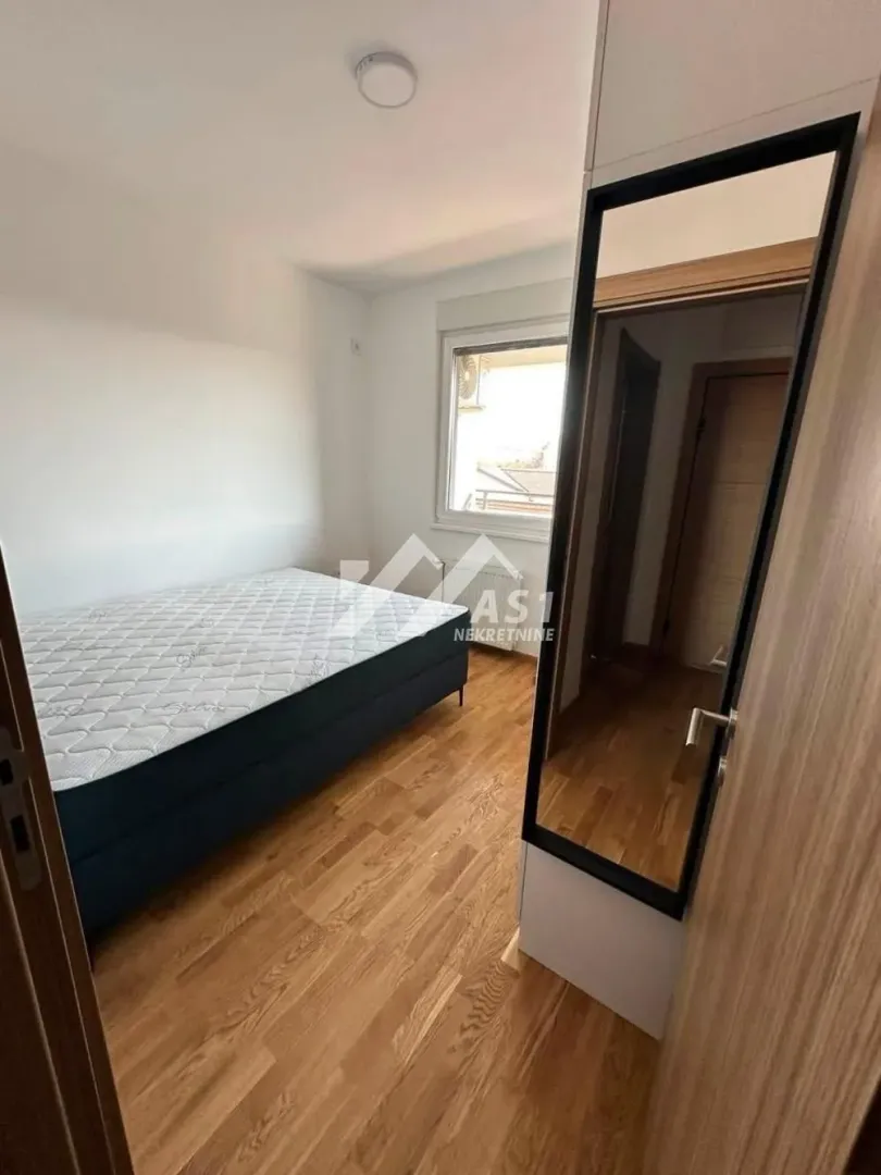 Izdavanje, jednosoban stan, 40m², Novi Majur, Petrovaradin