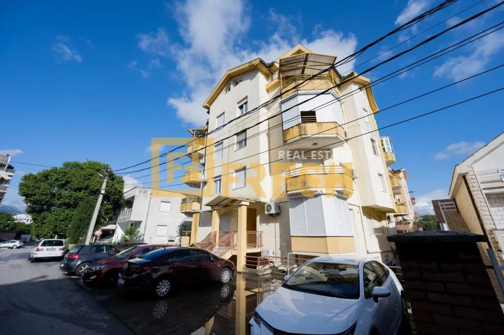 Prodaja, trosoban stan, 109m², Momišići, Podgorica