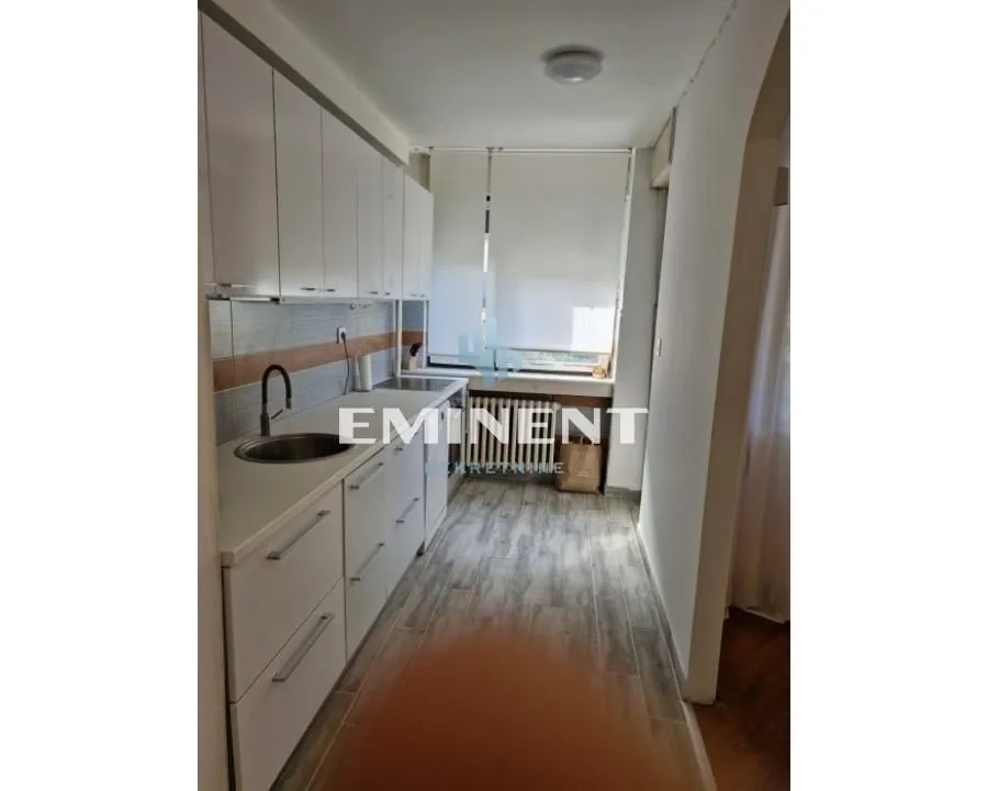 Rent, four bedroom apartment, 104m², Vračar Hram, Vračar Sve Podlokacije