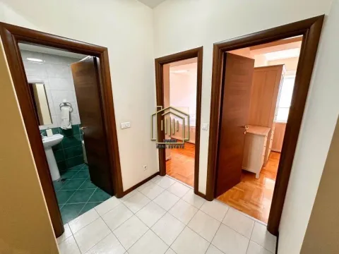 Prodaja, dvosoban stan, 92m², City Kvart, Podgorica - image 10