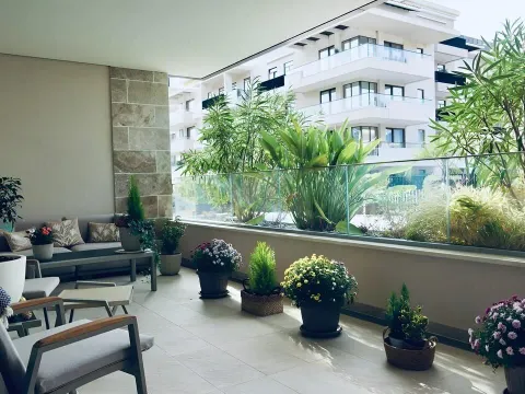 Prodaja, dvosoban stan, 185m², Tivat, Crna Gora - image 10