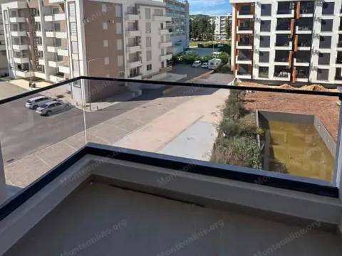 Sale, two bedroom apartment, 69m², Ulcinj, Crna Gora - image 3